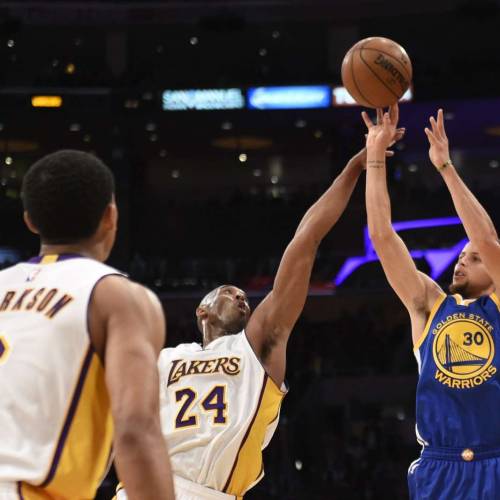 Chase and Curry in new endorsement deal