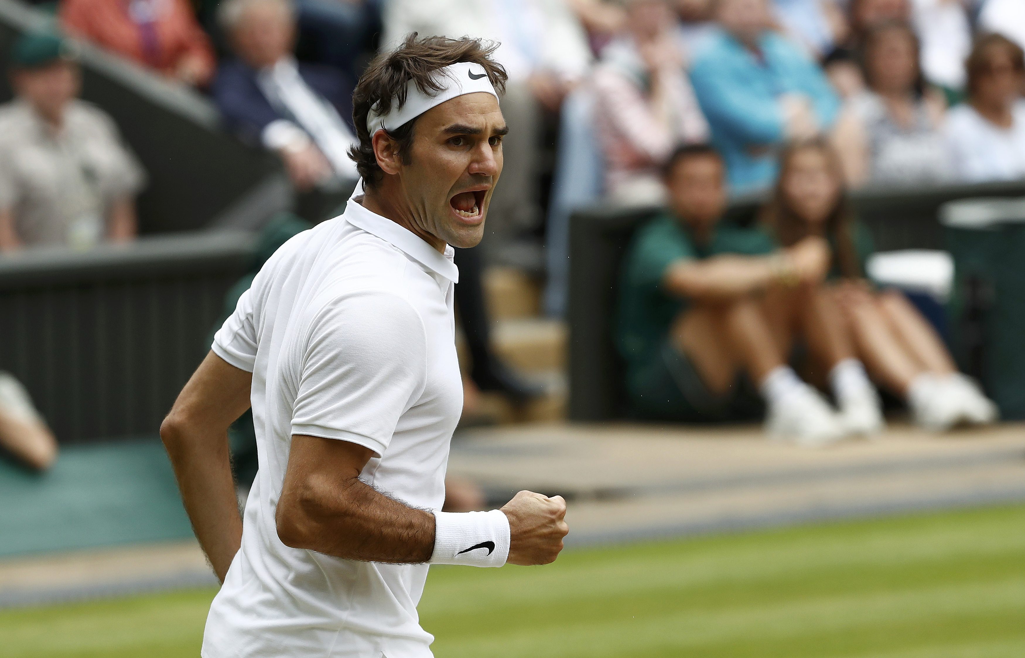 Roger Federer shows that Facebook and Twitter live streaming is the future of fan engagement Digital Sport