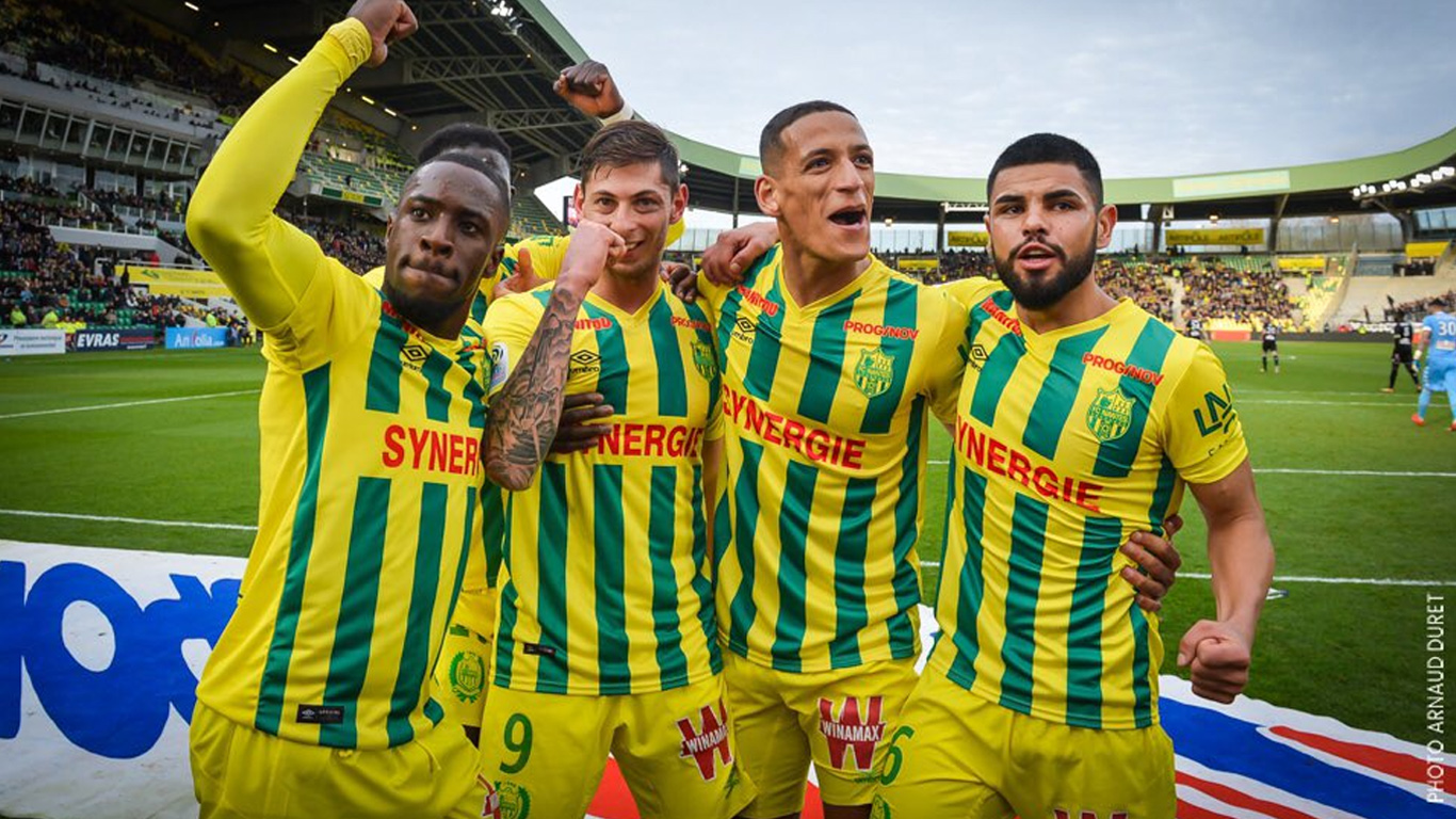 kit du supporter du FC NANTES